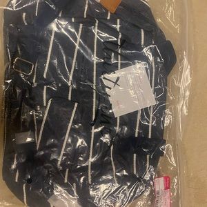 Thirty-one casual cargo bag